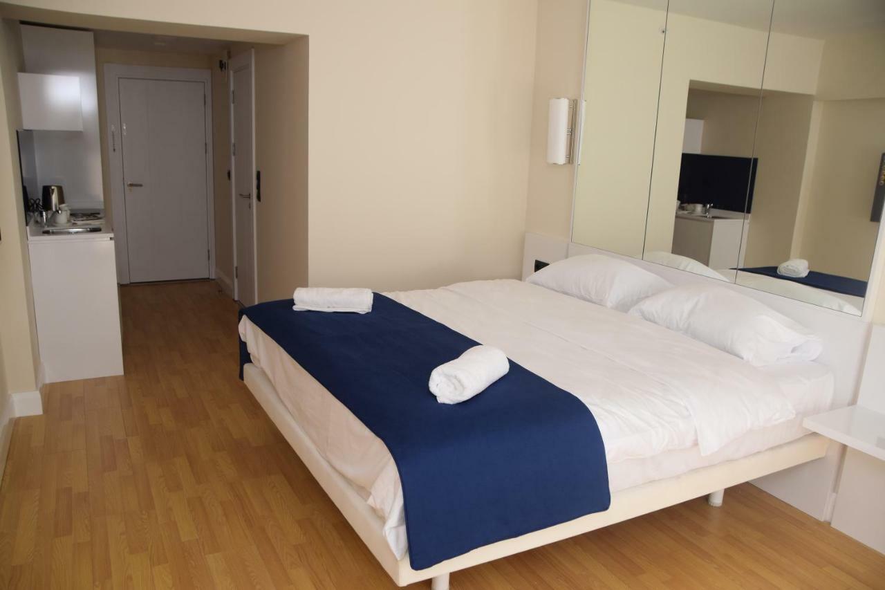 Trip Batumi Aparthotel Exterior foto