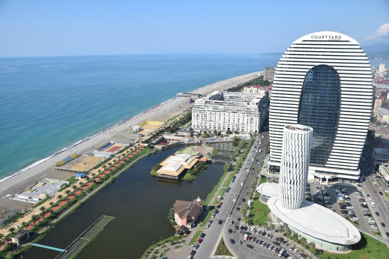 Trip Batumi Aparthotel Exterior foto
